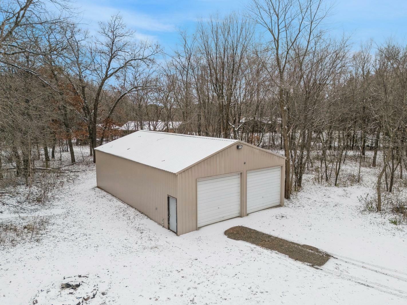 Property Photo:  470 219th Lane NW  MN 55011 