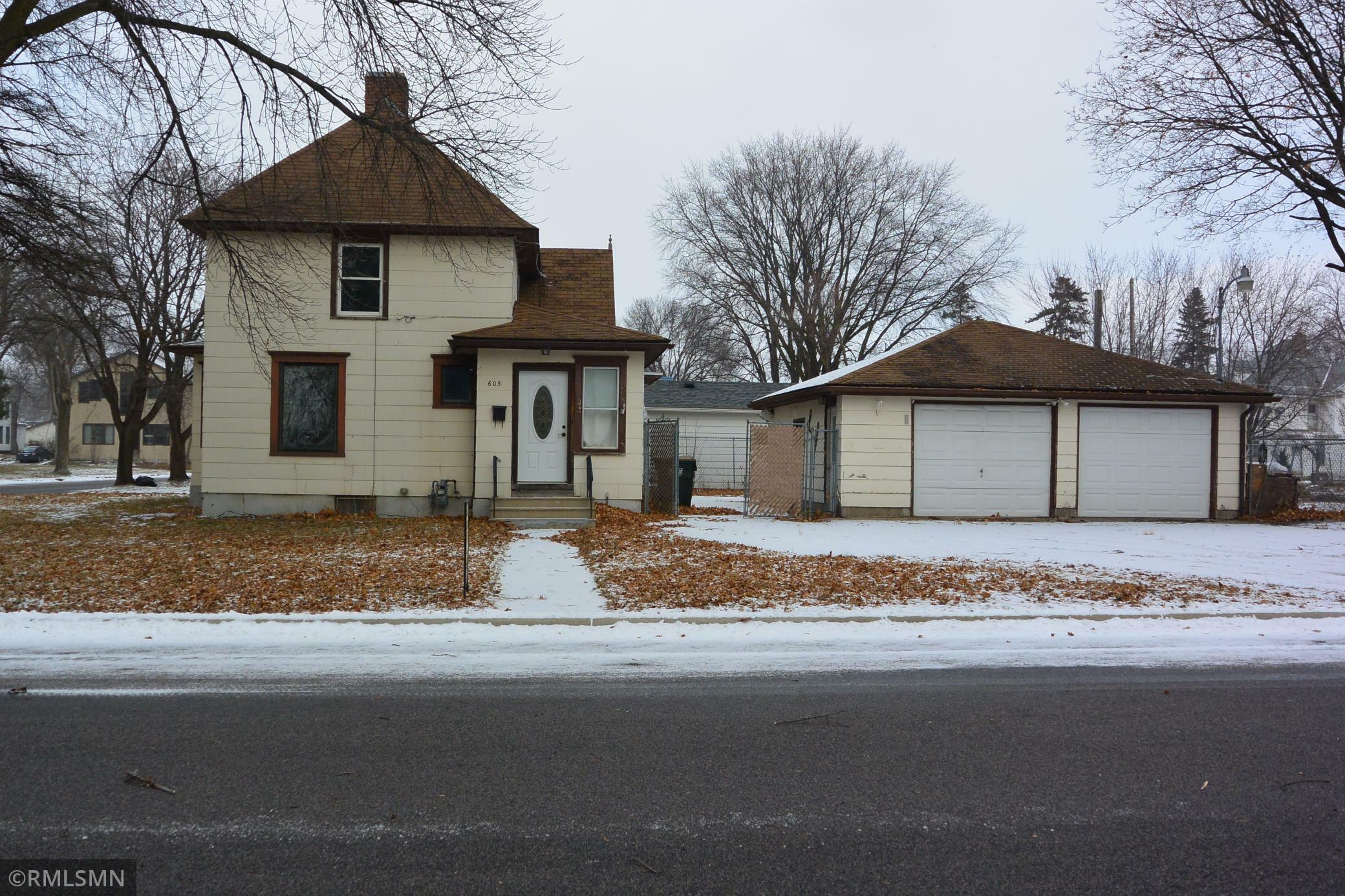 Property Photo:  605 8th Street E  MN 55336 