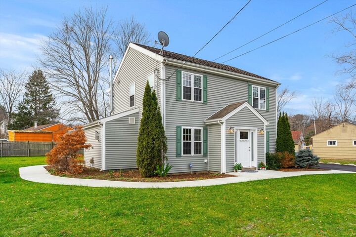 Property Photo:  11 Forest Ave  MA 01929 