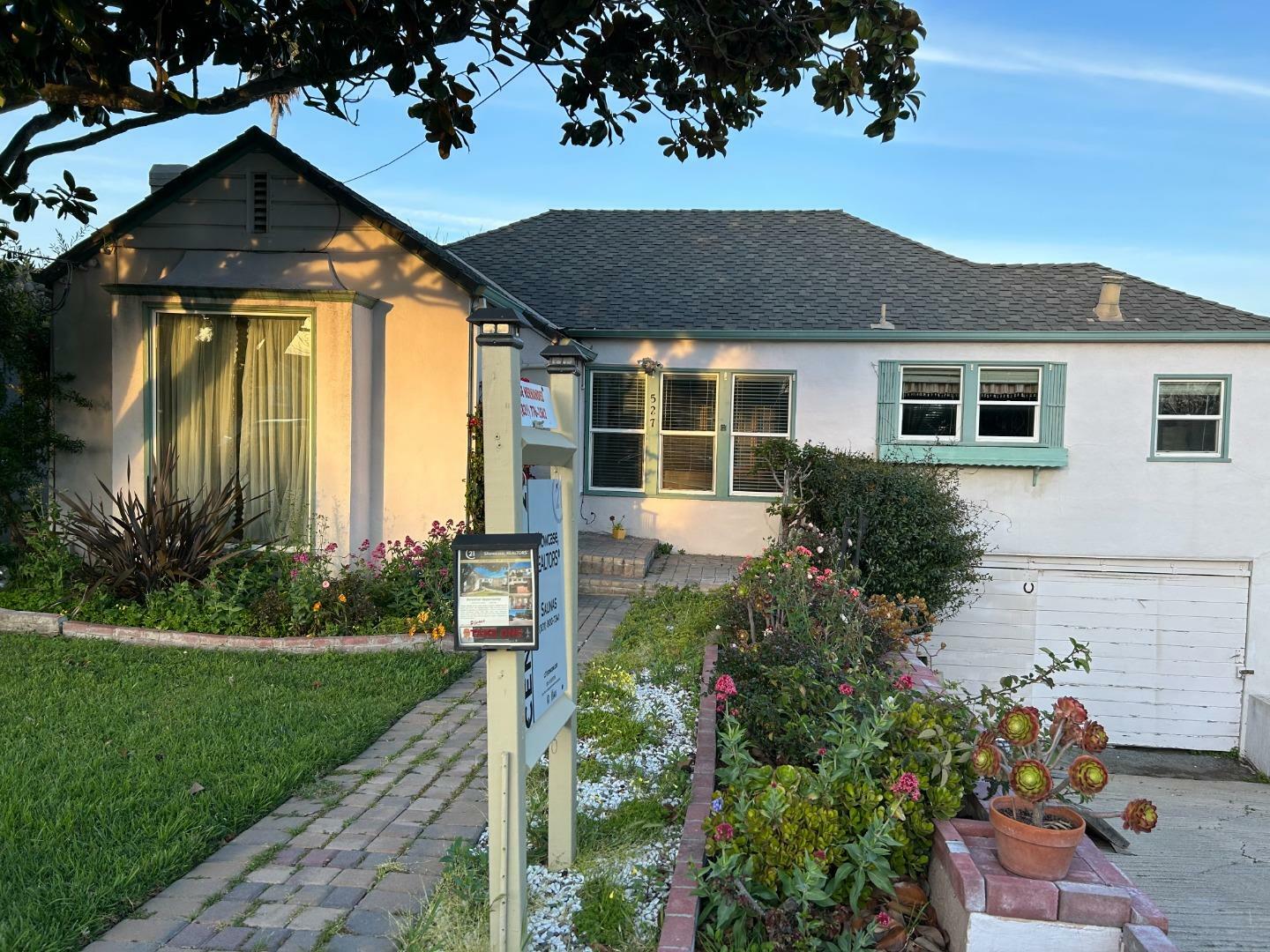 527 Capitol Street  Salinas CA 93901 photo