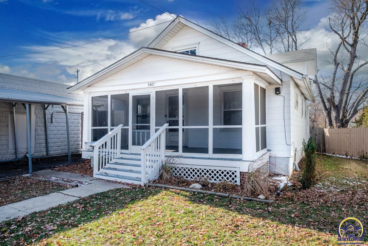 Property Photo: 2627 SW Buchanan St KS 66611