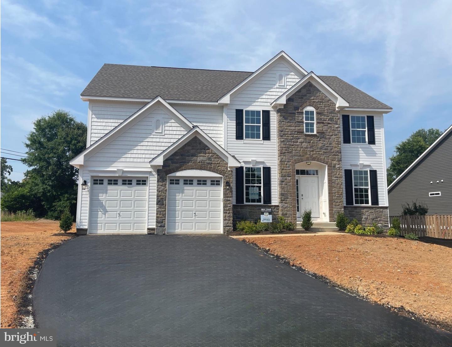Property Photo: 623 Plainview Drive VA 22405