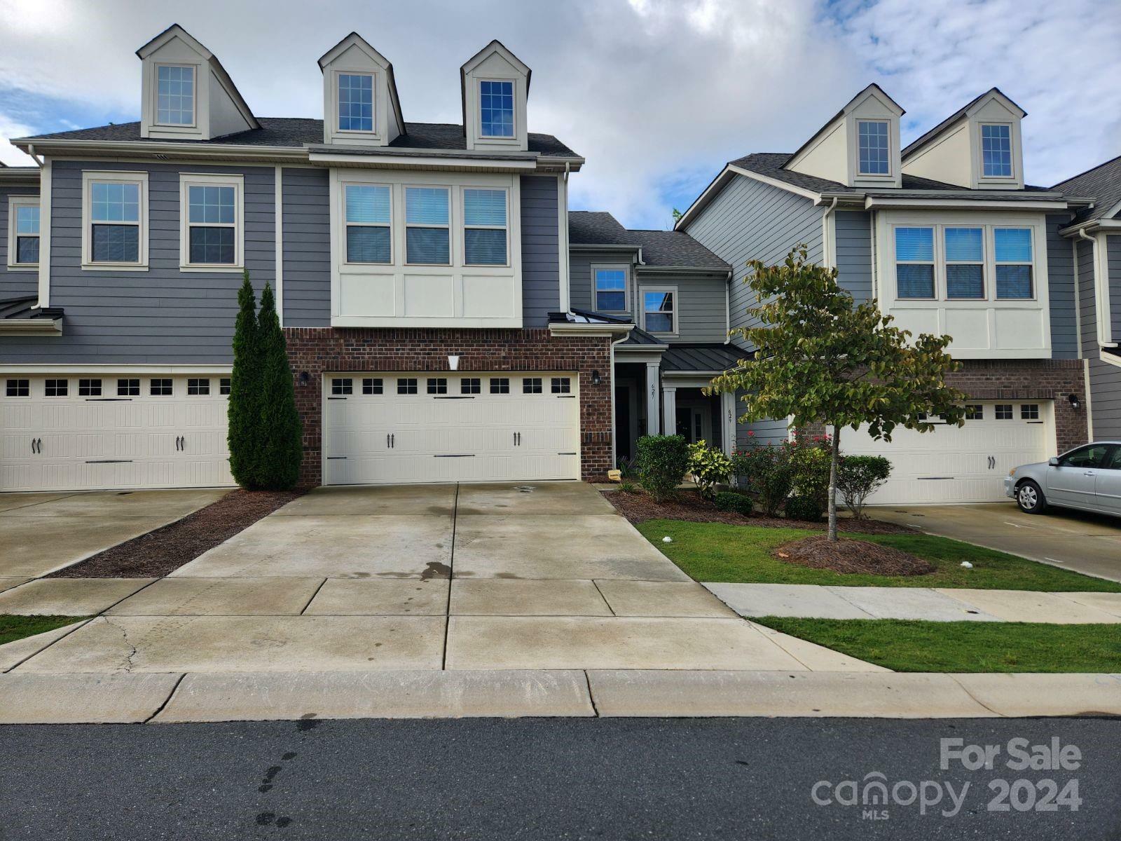 627 Amber Meadows Way  Tega Cay SC 29708 photo