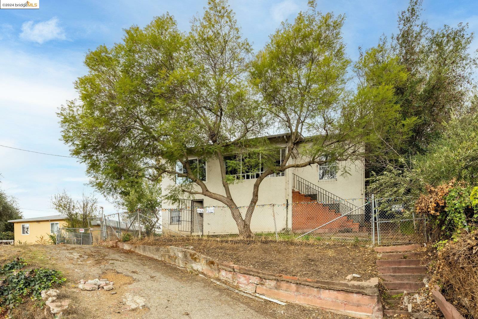 Property Photo:  9863 Stearns Ave  CA 94605 