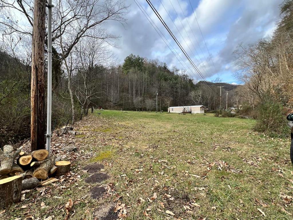 Property Photo:  295 Sugar Camp Road  KY 41561 