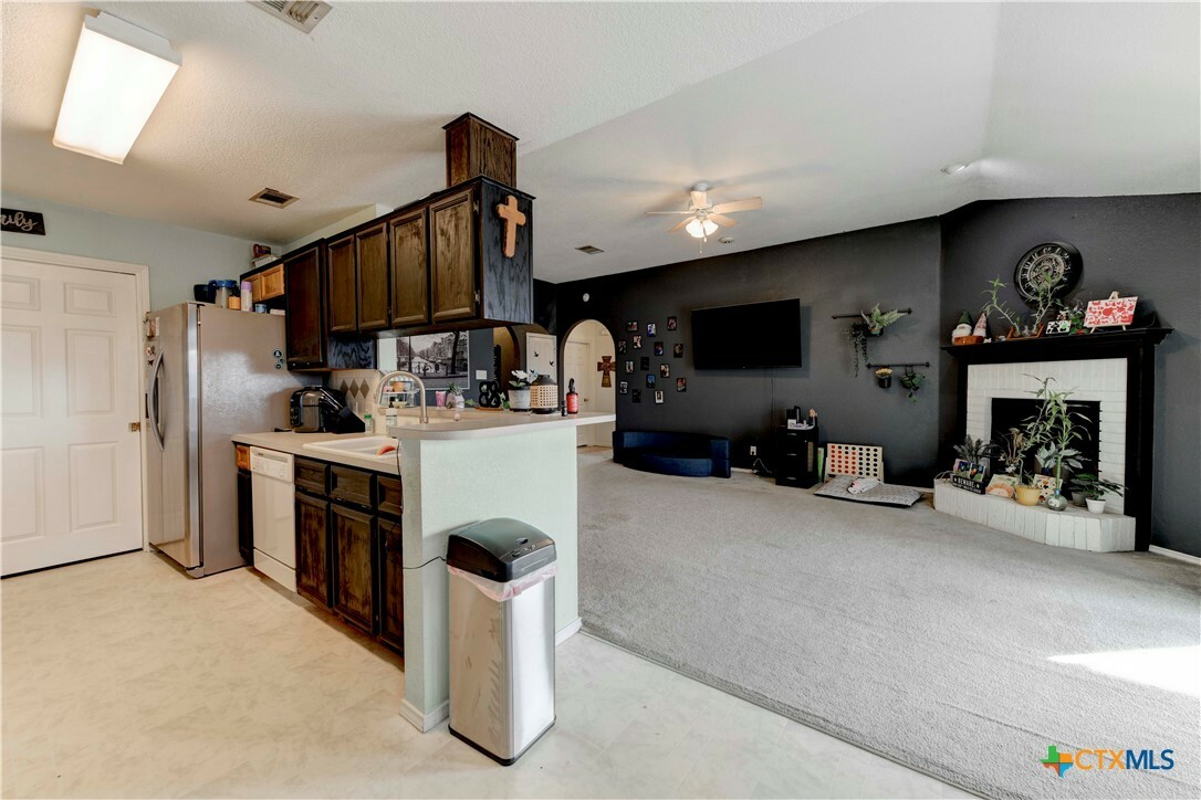 Property Photo:  3908 Tiger Drive  TX 76549 