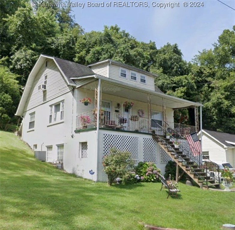 12910 Ohio Avenue  Chesapeake WV 25315 photo