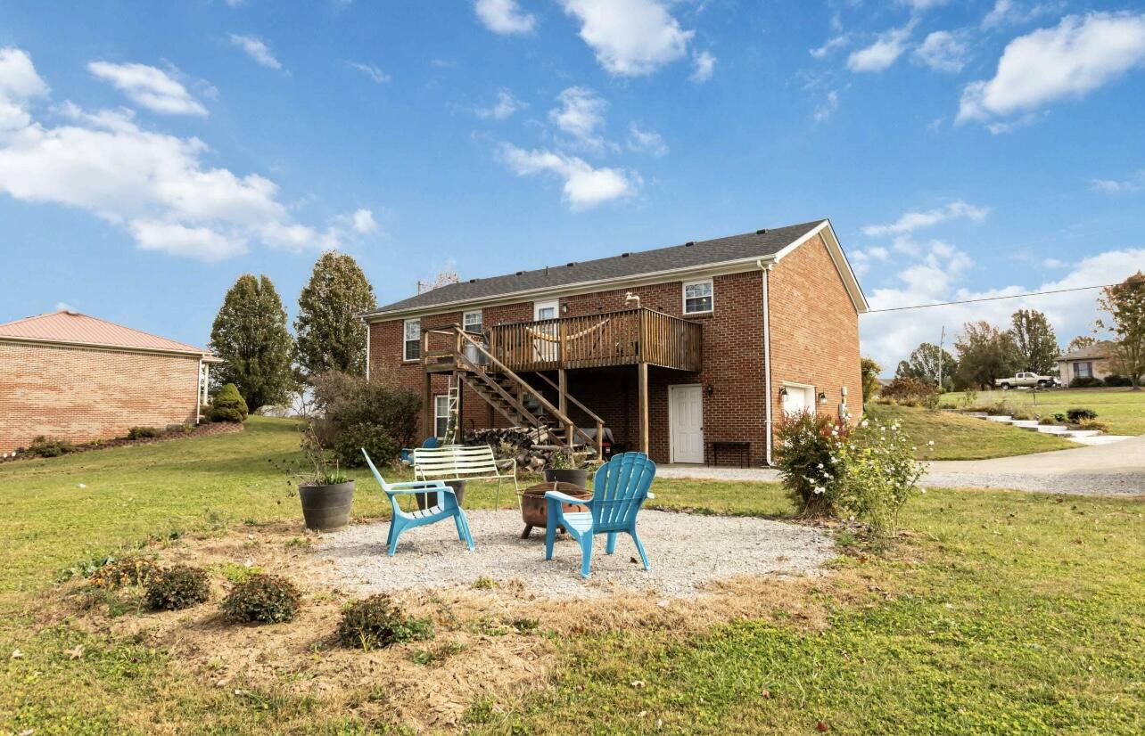 Property Photo:  1041 Caroline Drive  KY 40475 