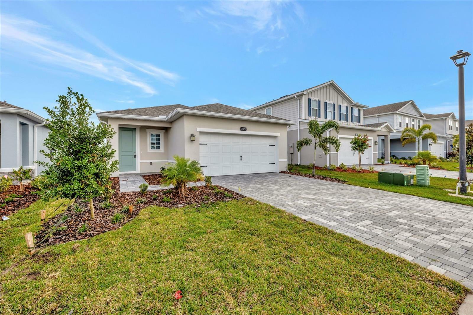 Property Photo:  4525 Pippin Lane  FL 34211 