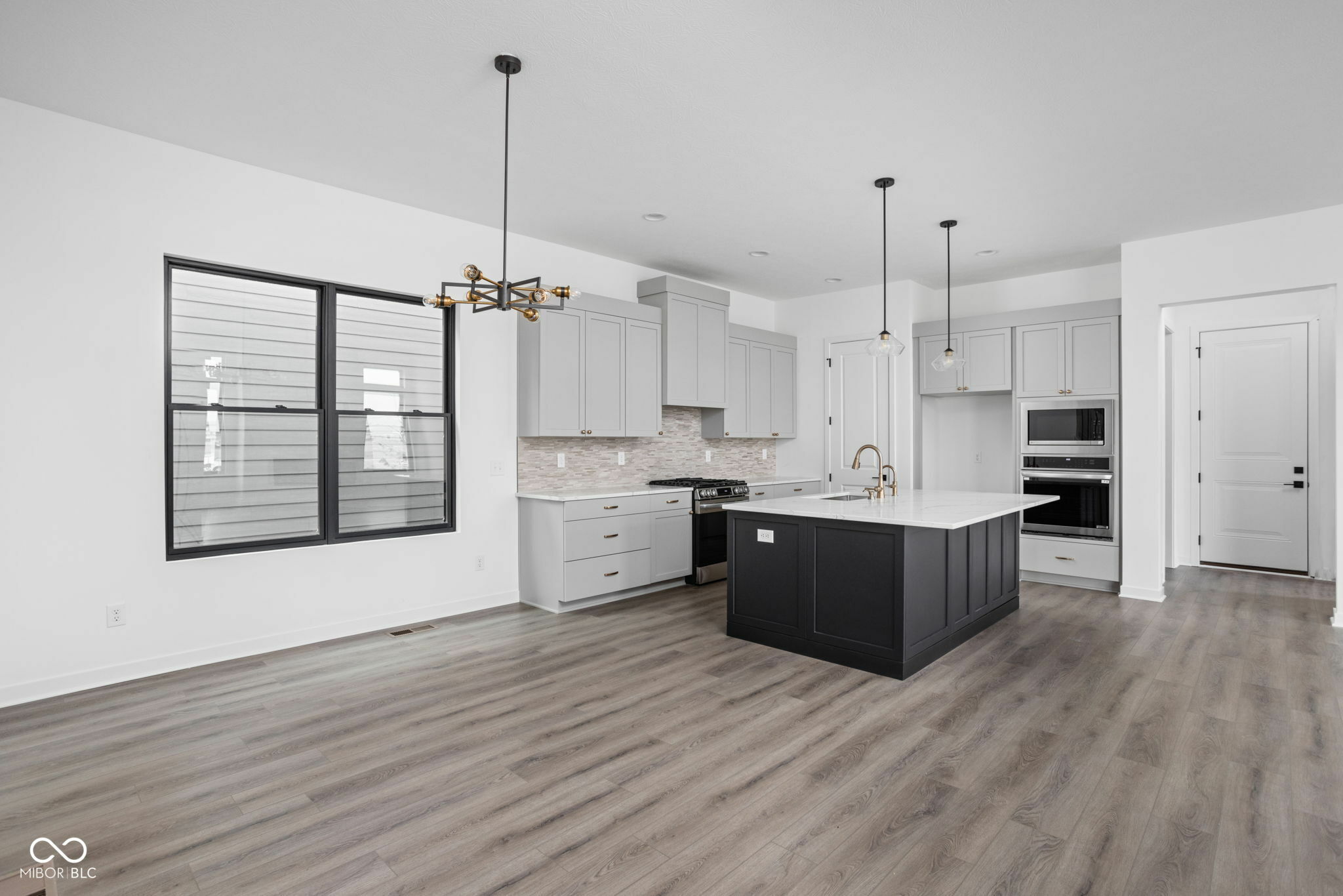 Property Photo: 17366 Newton Main Street IN 46074