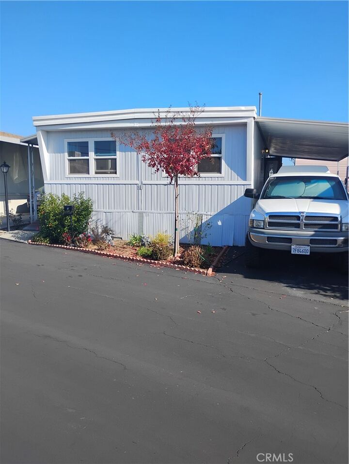 Property Photo: 301 Foothill 78 CA 91767