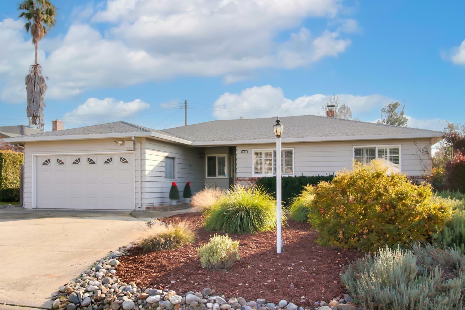 Property Photo:  3708 Huff Way  CA 95821 