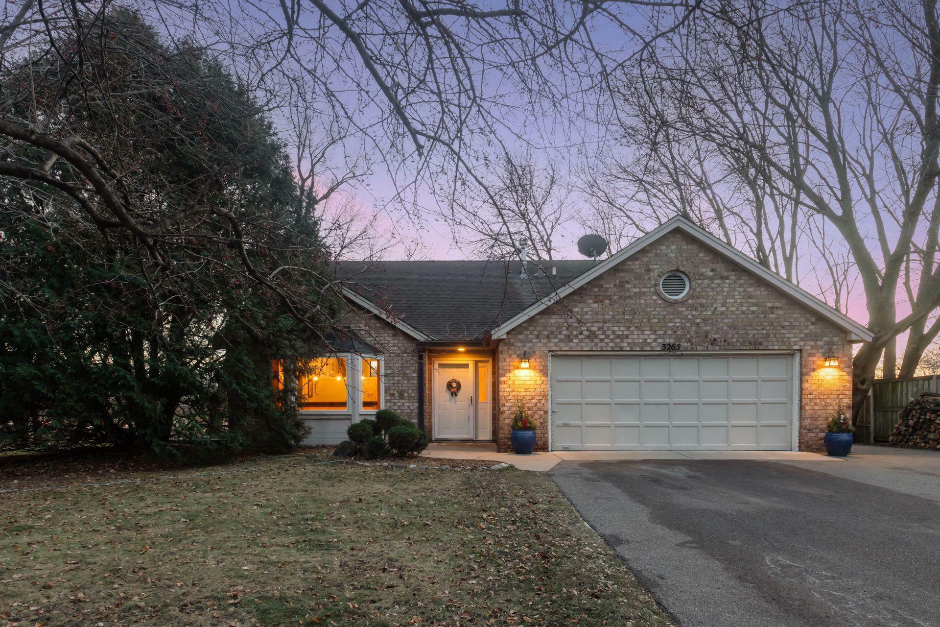 Property Photo:  3265 Lafayette Ridge Court  MN 55391 