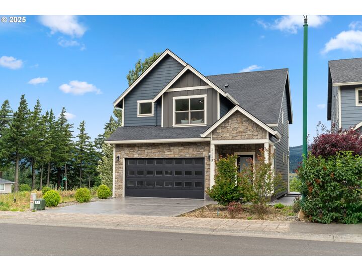 1113 SE Chinookan Dr  Cascade Locks OR 97014 photo