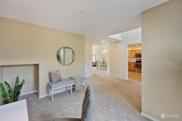 Property Photo:  1110  63rd Street SE 102  WA 98092 