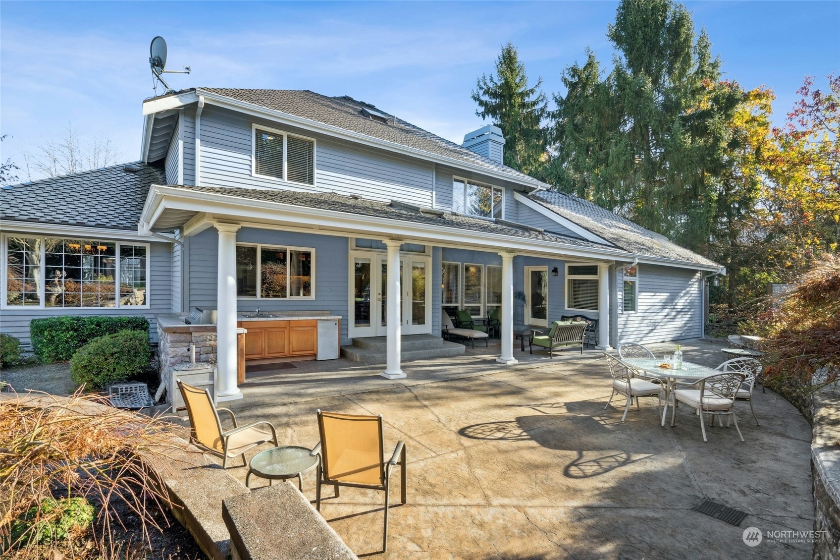 Property Photo:  15121  Manion Way NE  WA 98019 