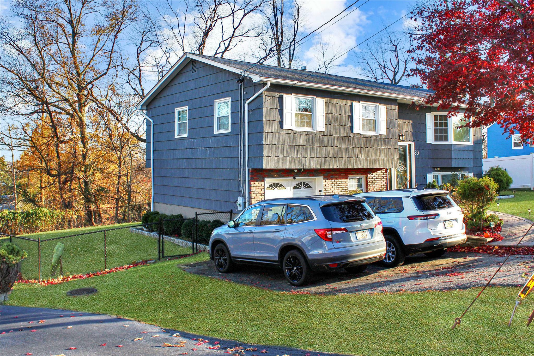 Property Photo:  39 Greywood Drive  NY 10962 