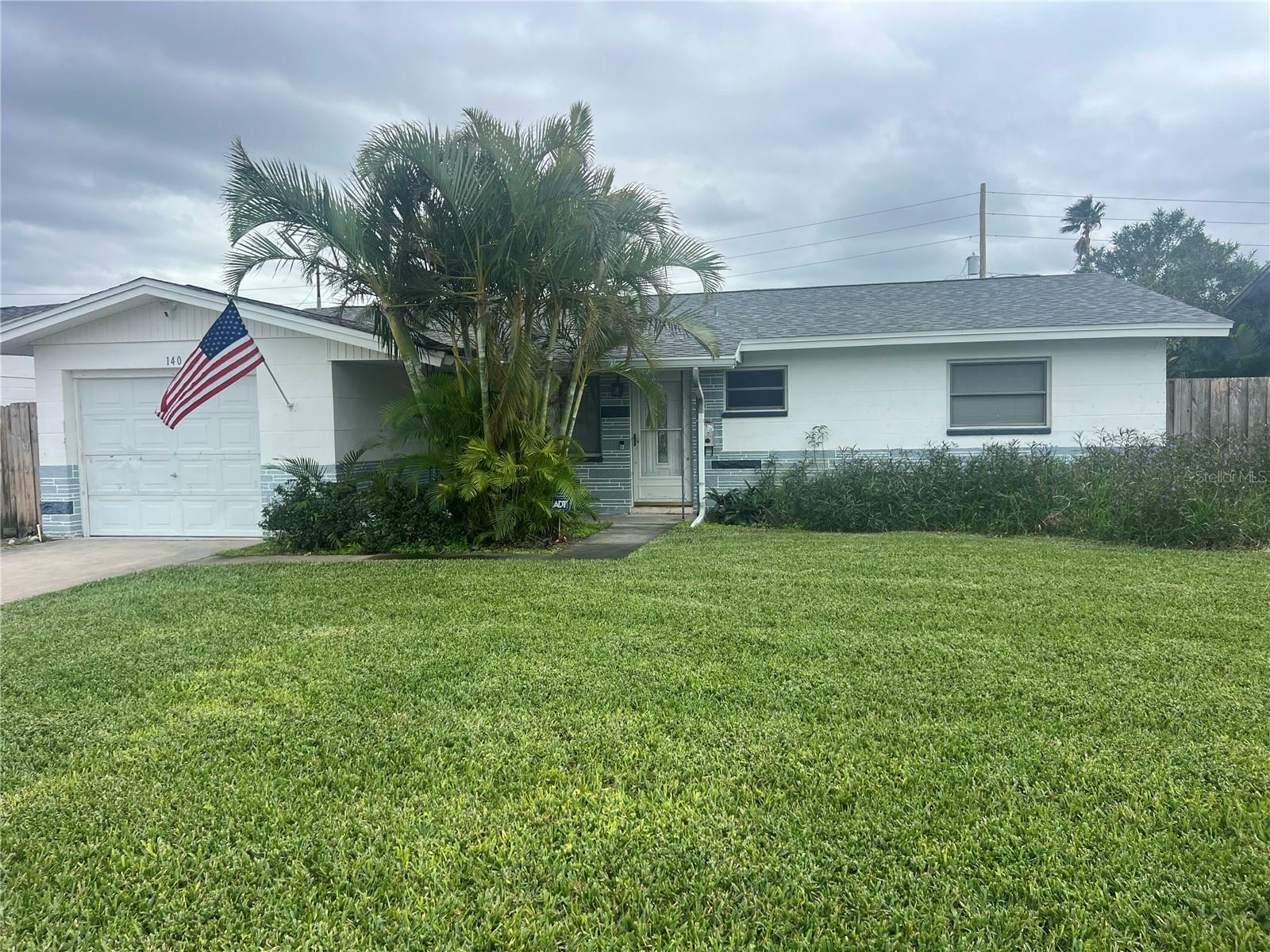 Property Photo:  140 87th Avenue N  FL 33702 