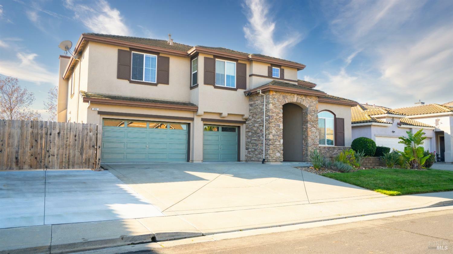 Property Photo: 3914 Stonington Court CA 94533
