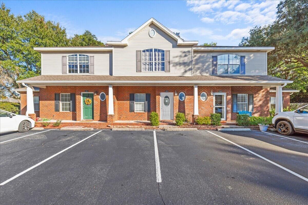 Property Photo: 1903 Cottage Grove Lane FL 32578