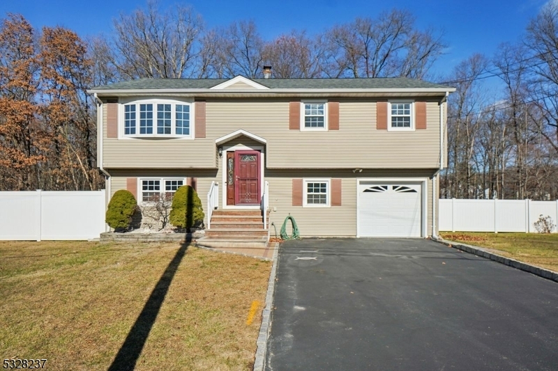 Property Photo: 212 Woolworth Ave NJ 07080