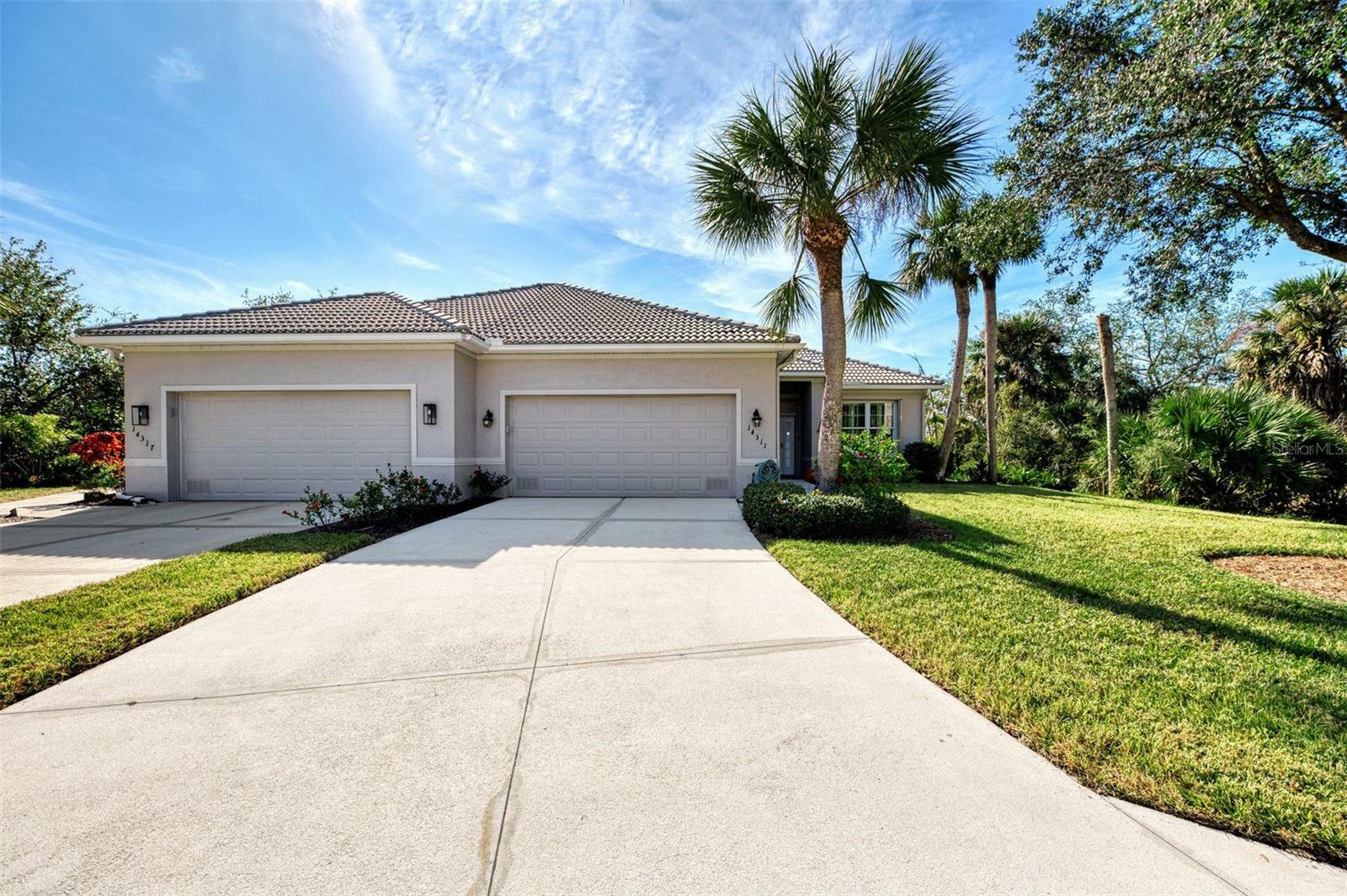 Property Photo:  14311 Reserve Court  FL 33953 