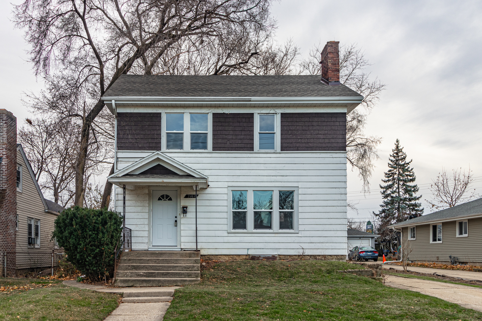 Property Photo:  2107 Waverly Place  IL 60085 