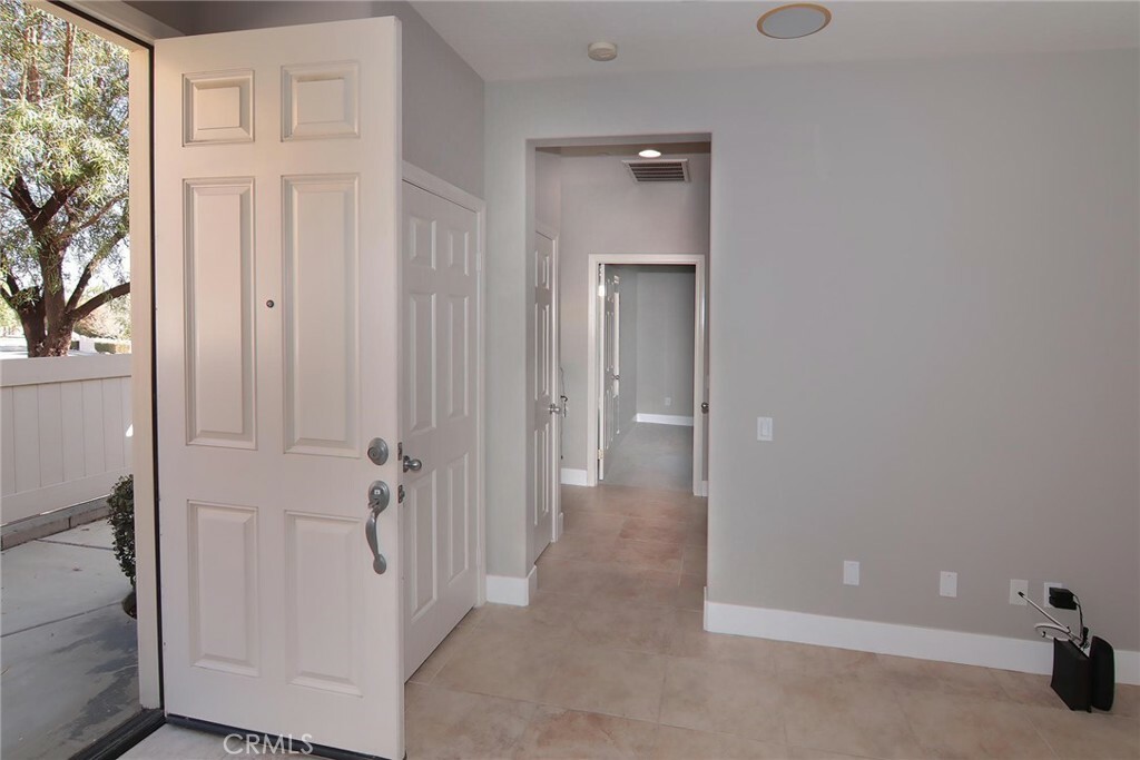 Property Photo:  896 Poppyseed Way 105  CA 92545 