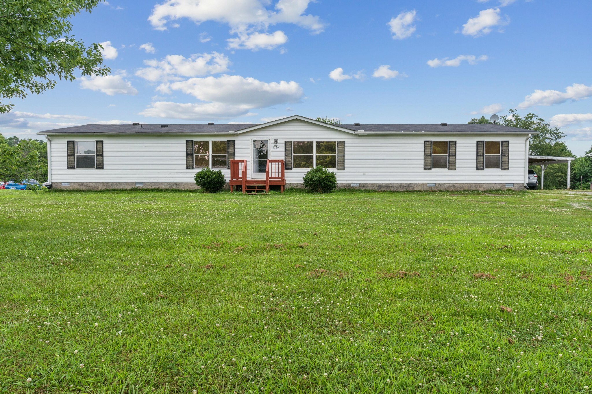 Property Photo:  1780 Antioch Rd  TN 37083 