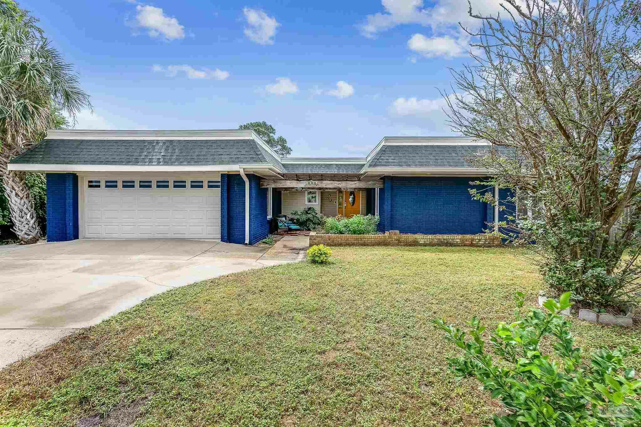 Property Photo:  5574 Ponte Verde Ct  FL 32507 