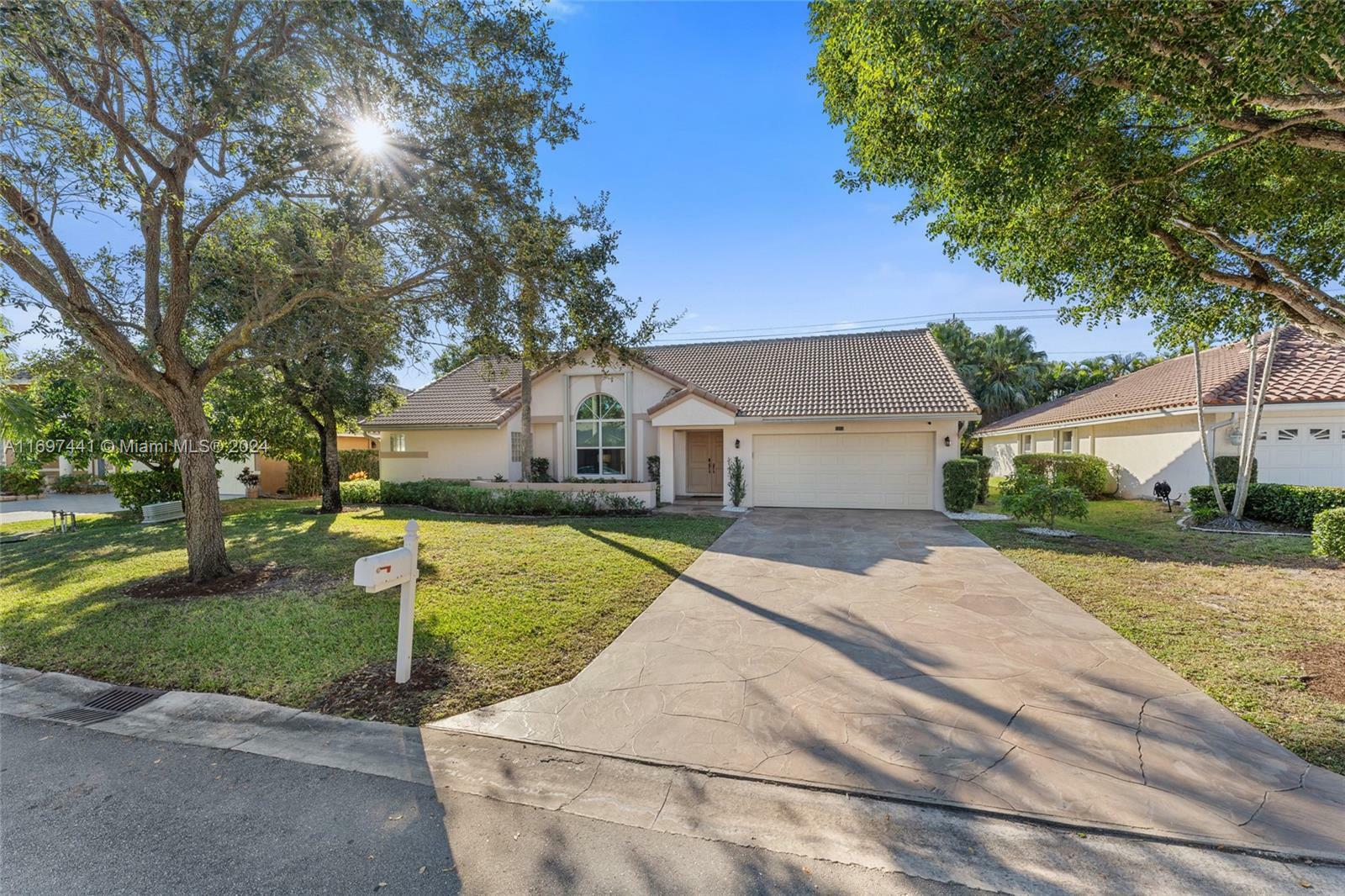 Property Photo:  8212 NW 40th Ct  FL 33065 