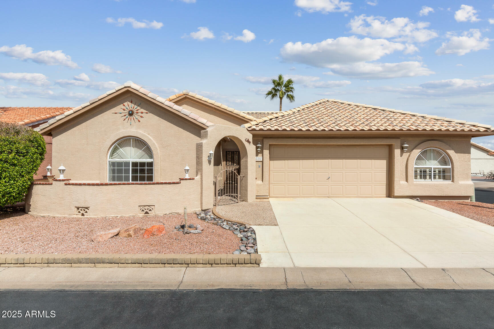 Property Photo: 1560 E Riviera Drive AZ 85249