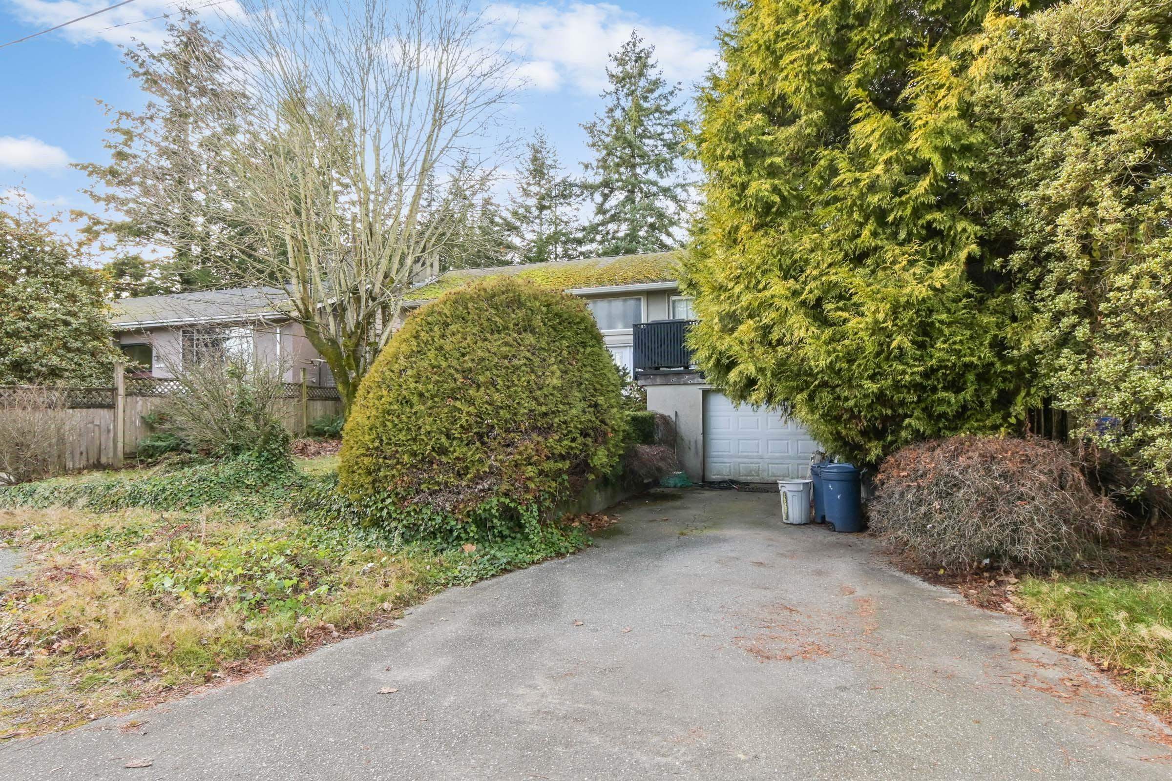 Property Photo:  1543 Lee Street  BC V4B 4R1 