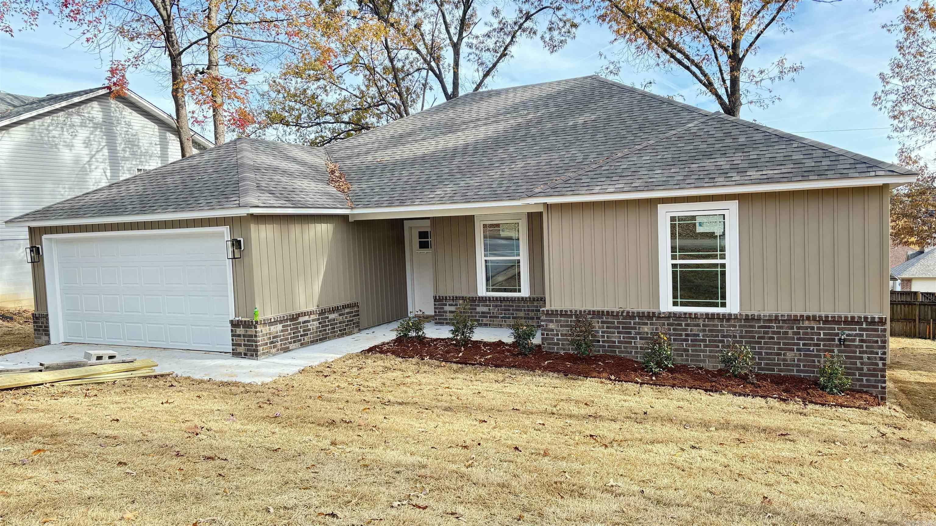 Property Photo:  3008 Oakbrook Drive  AR 72015 