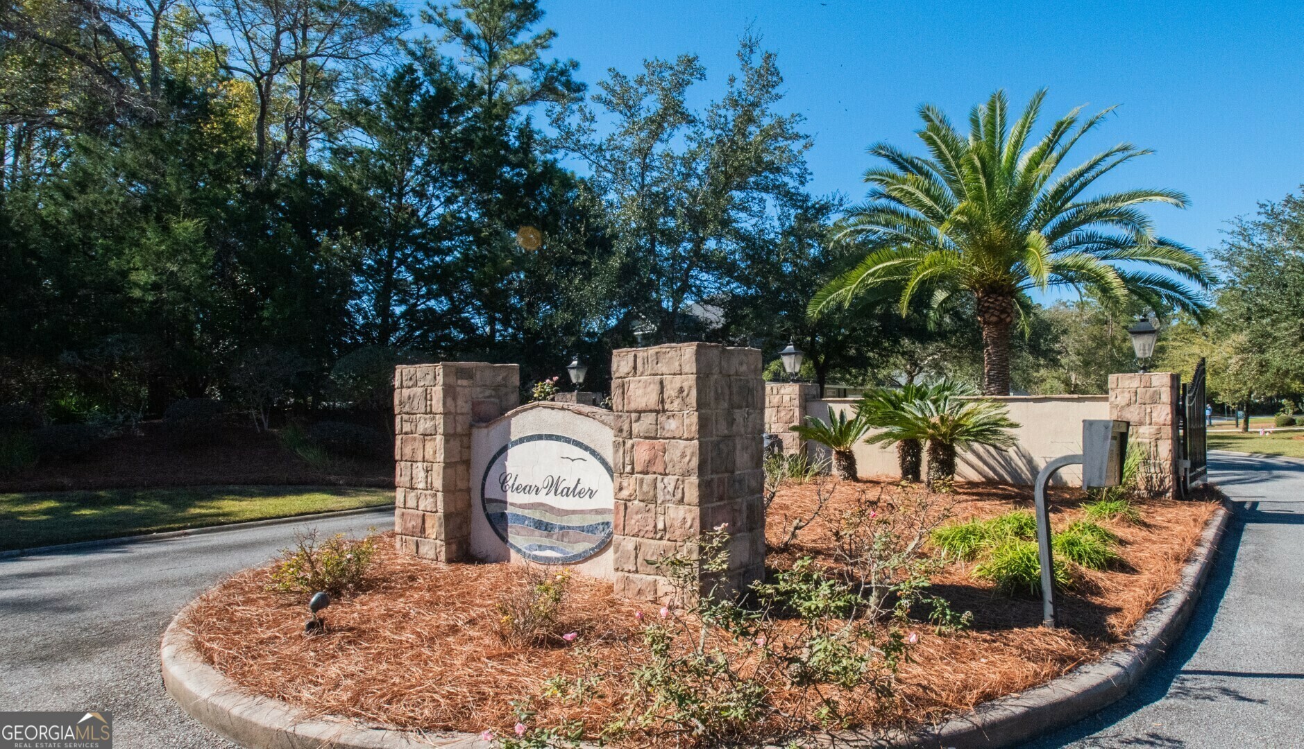 Property Photo:  140 Clearwater Drive  GA 31523 