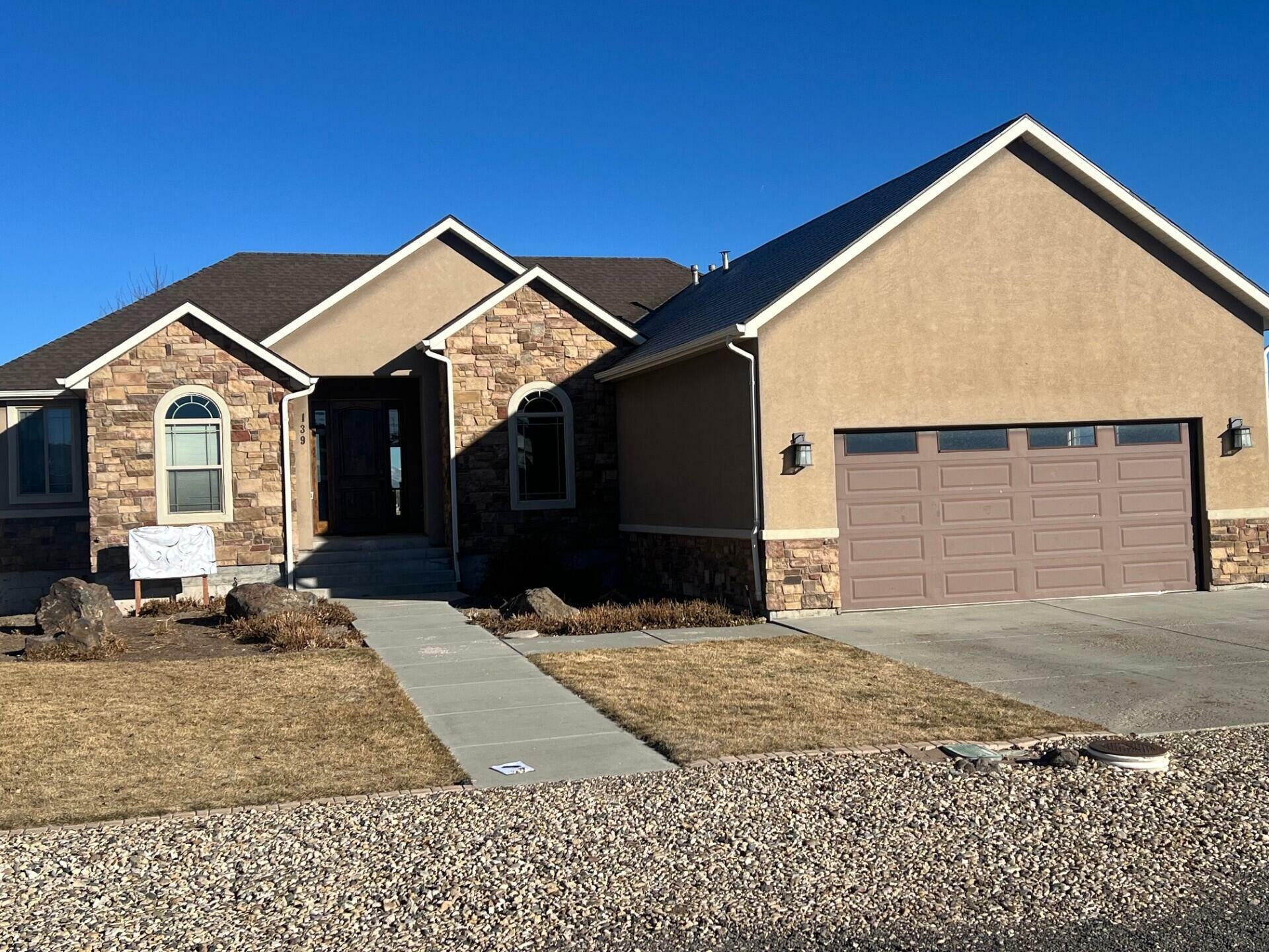 Property Photo:  139 E Sagewood Cir  UT 84759 