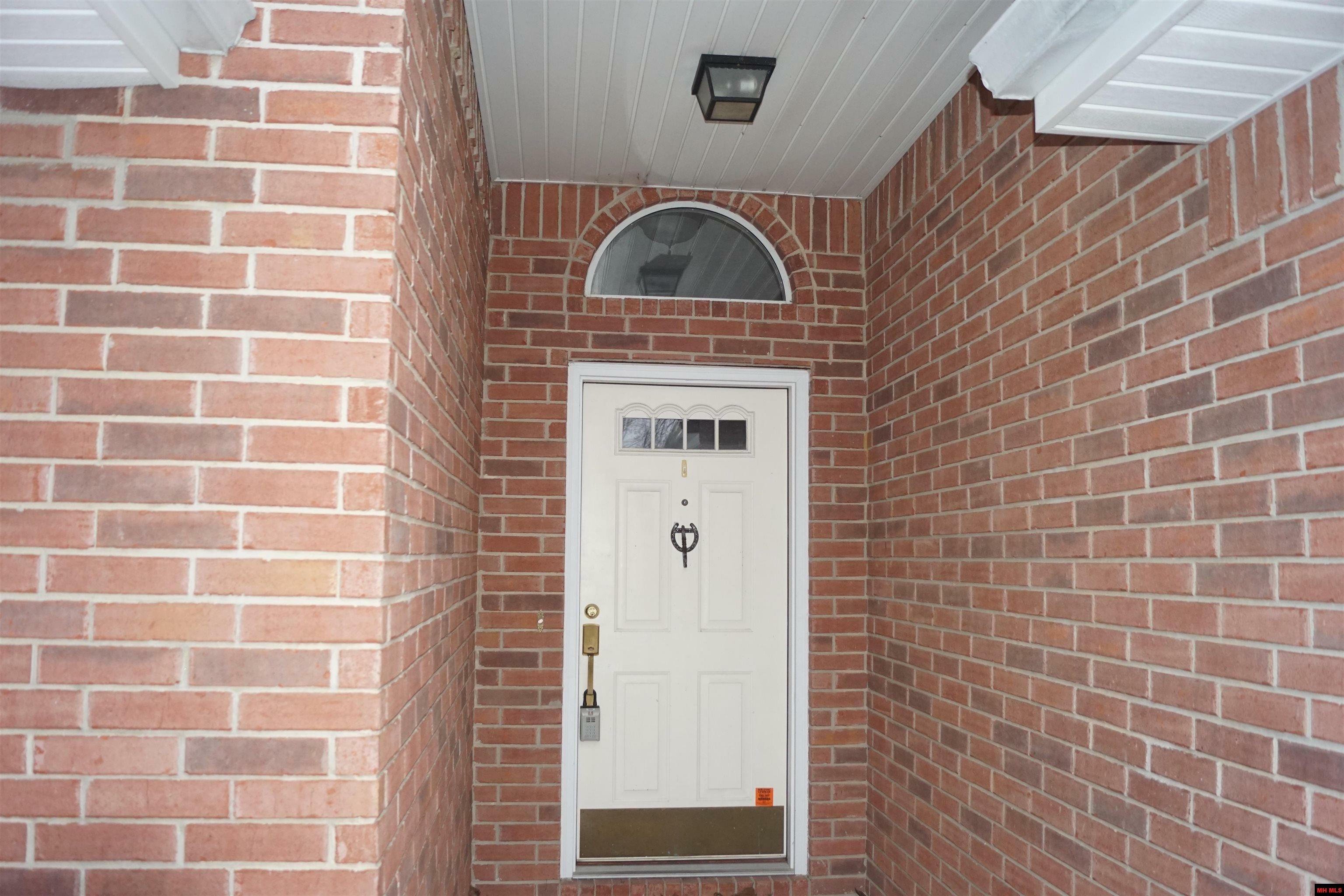 Property Photo: 1000 Delwood Lane AR 72653