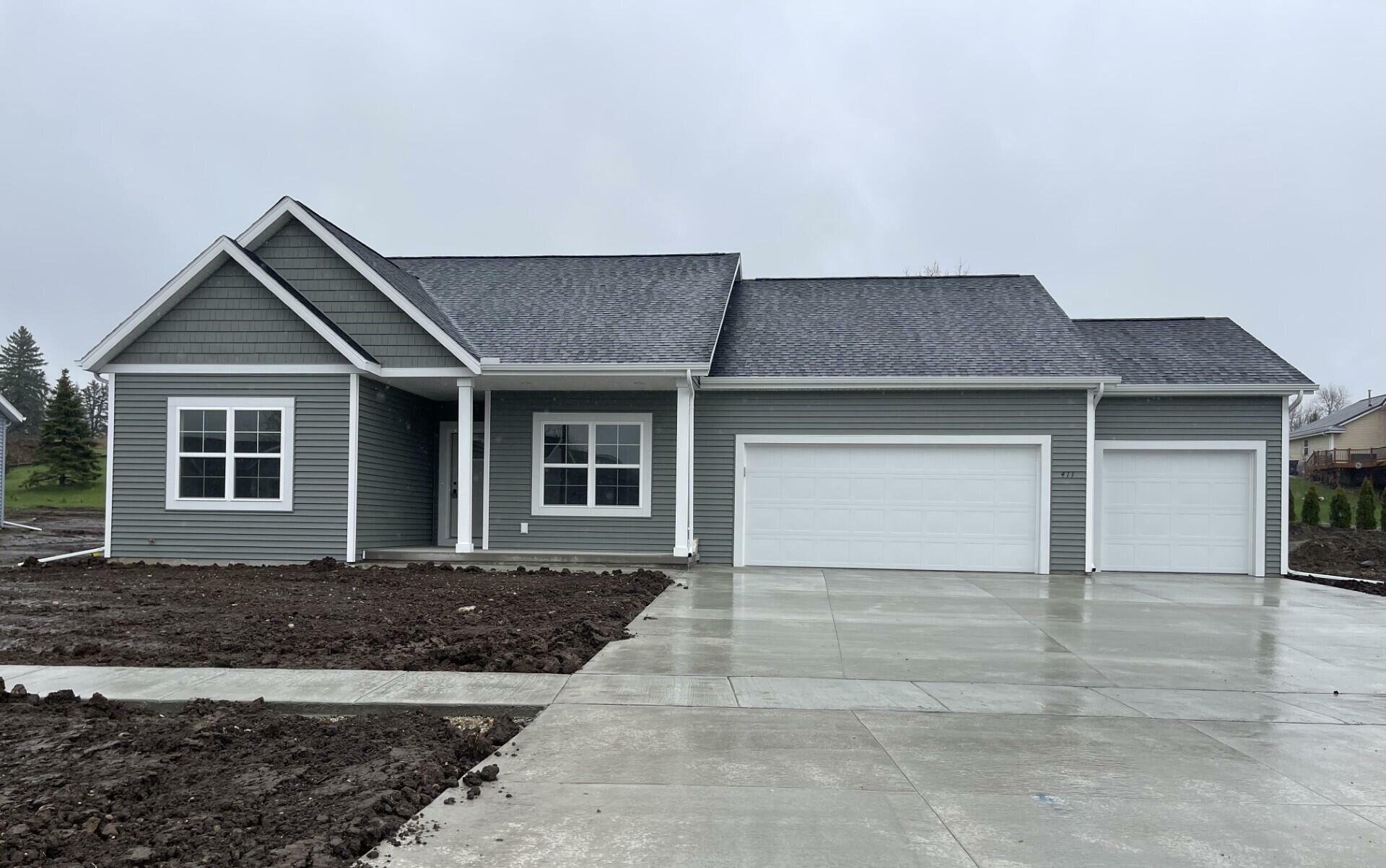 411 Valley Dr  Theresa WI 53091 photo