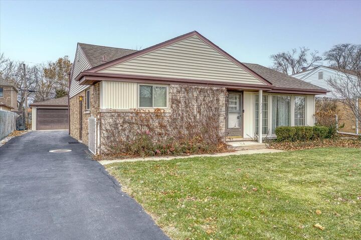 7332 Lake Street  Morton Grove IL 60053 photo