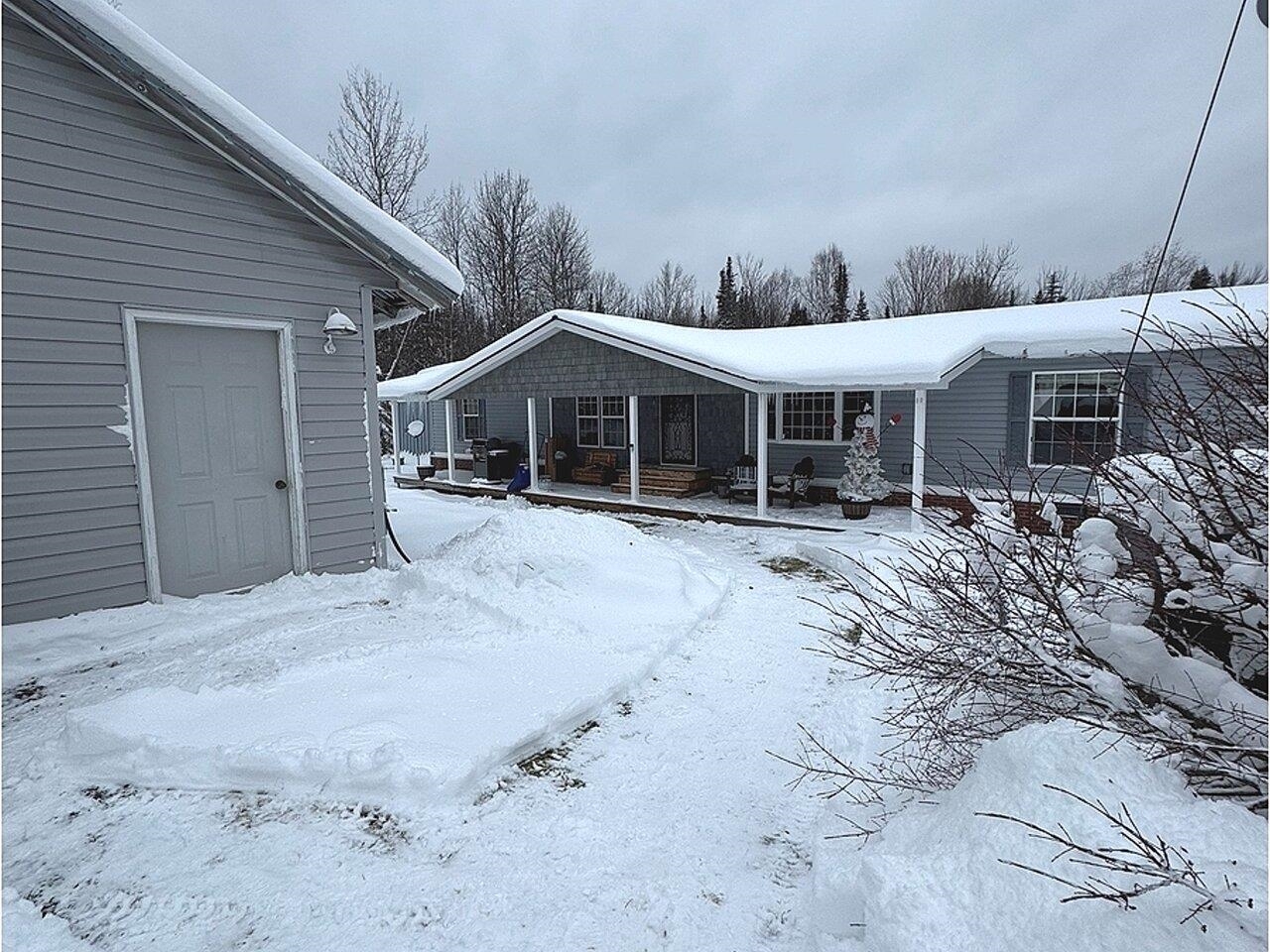 Property Photo:  2561 Vt Route 232  VT 05658 