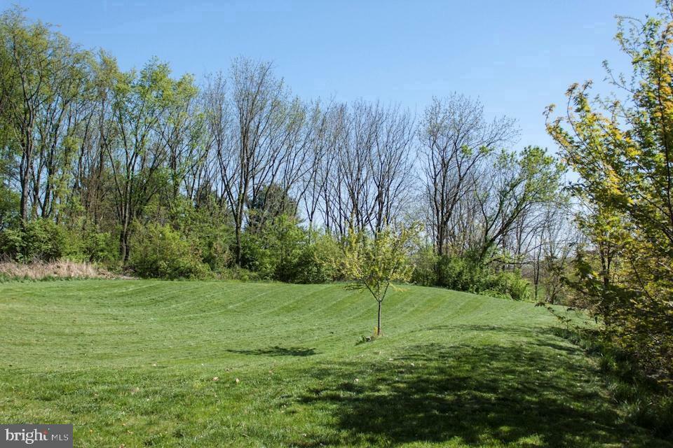 Property Photo:  2795 Southwick Drive  PA 17601 