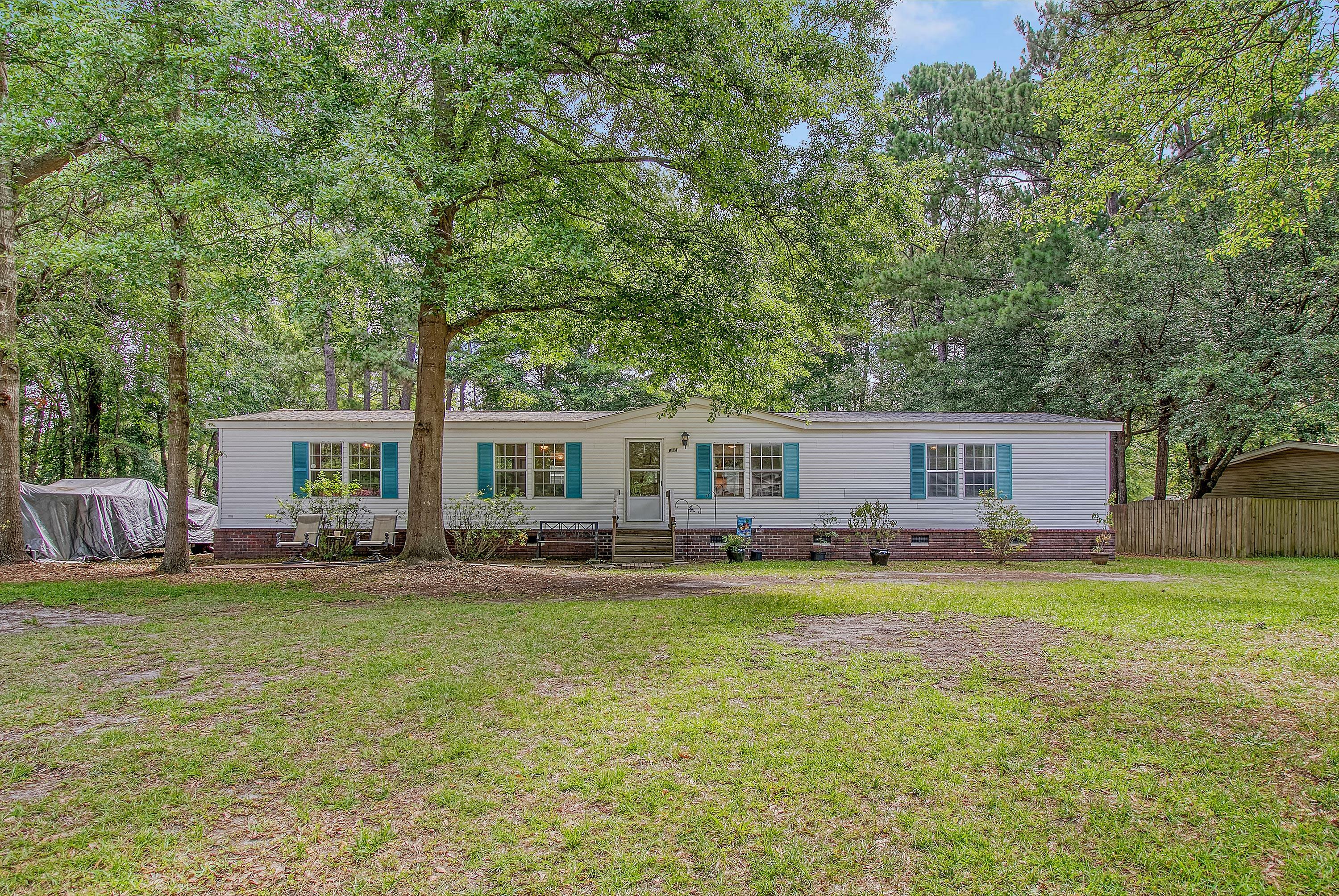 Property Photo:  614 Deepwood Court  SC 29461 