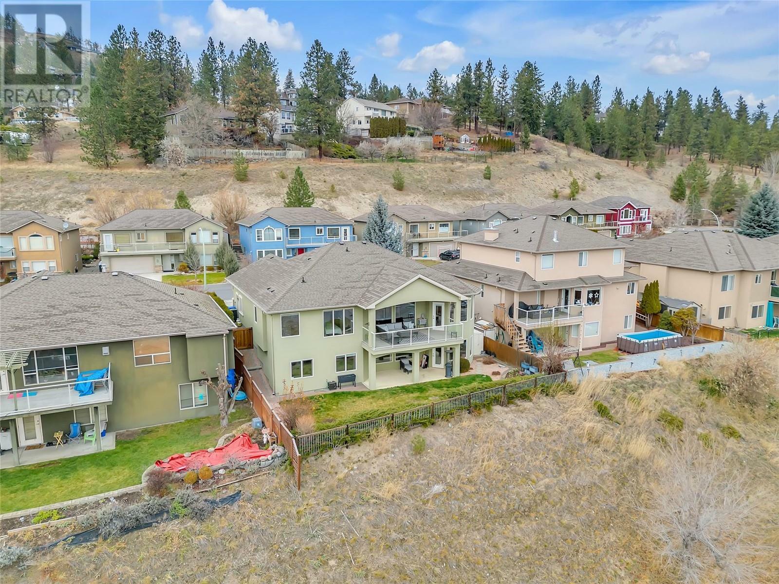 Property Photo:  2061 Spyglass Way  BC V1Z 3Z7 