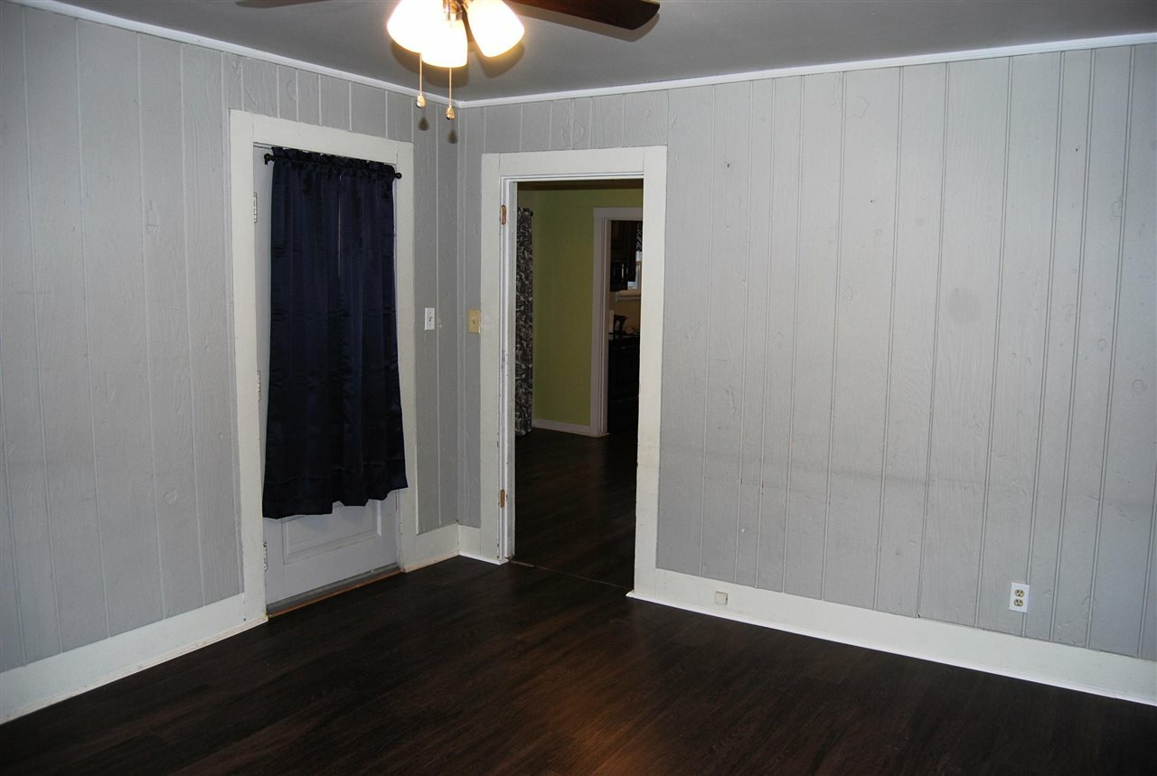 Property Photo:  118 SW 14th Street  IN 47374 