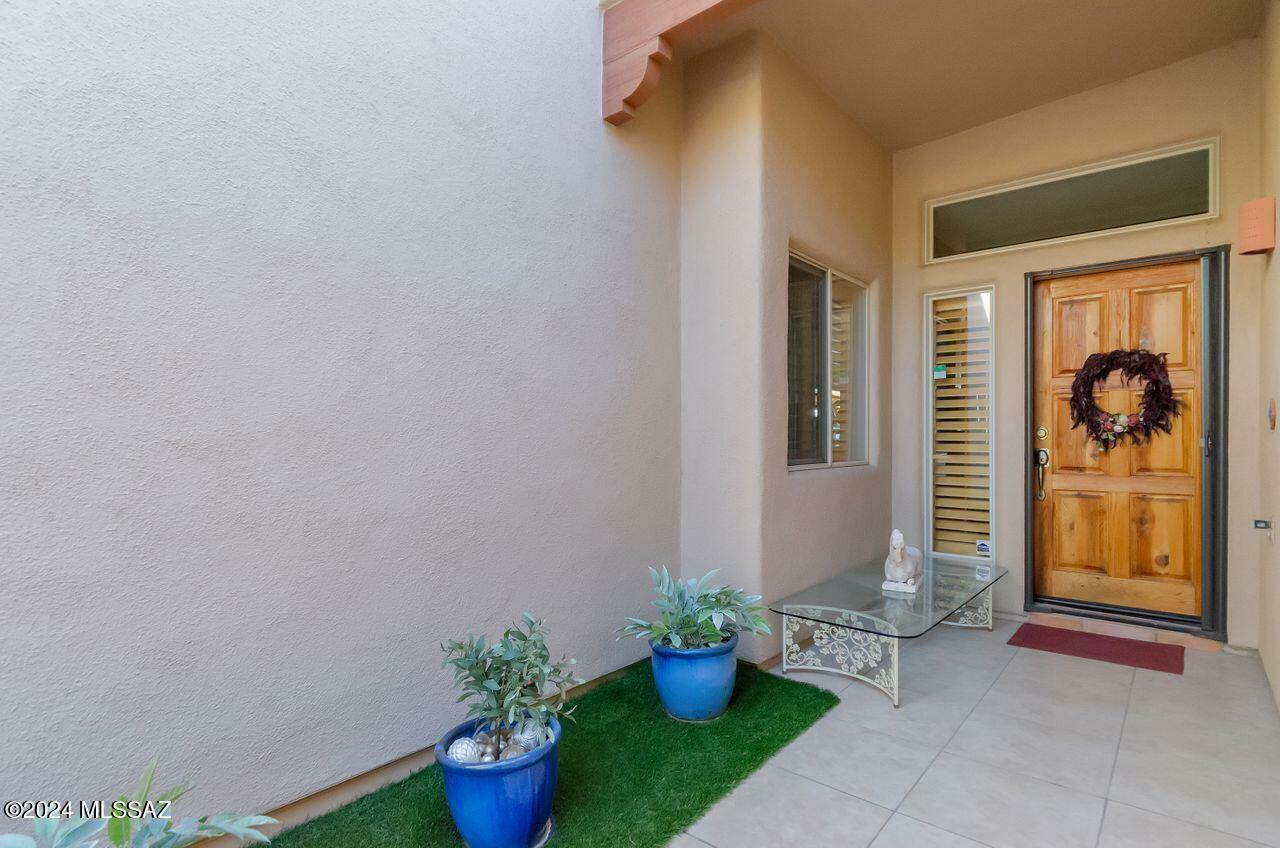 Property Photo: 2973 W Shawna Place AZ 85745