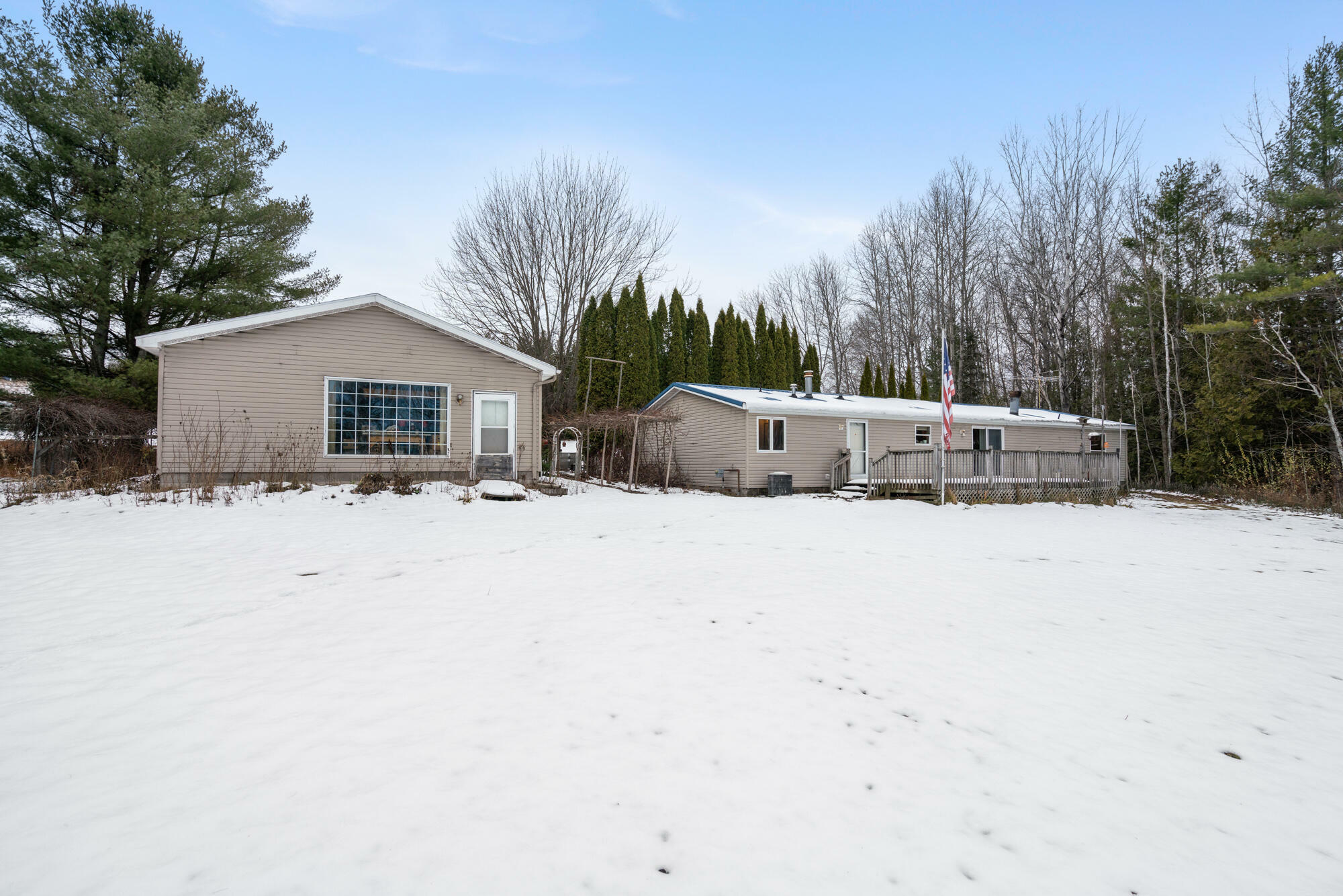 Property Photo:  6626 Varonica Lane  MI 49721 