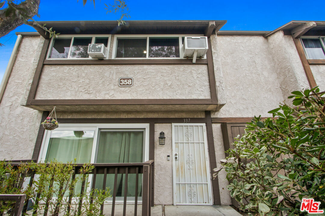 Property Photo:  358  S Miraleste Dr 337  CA 90732 