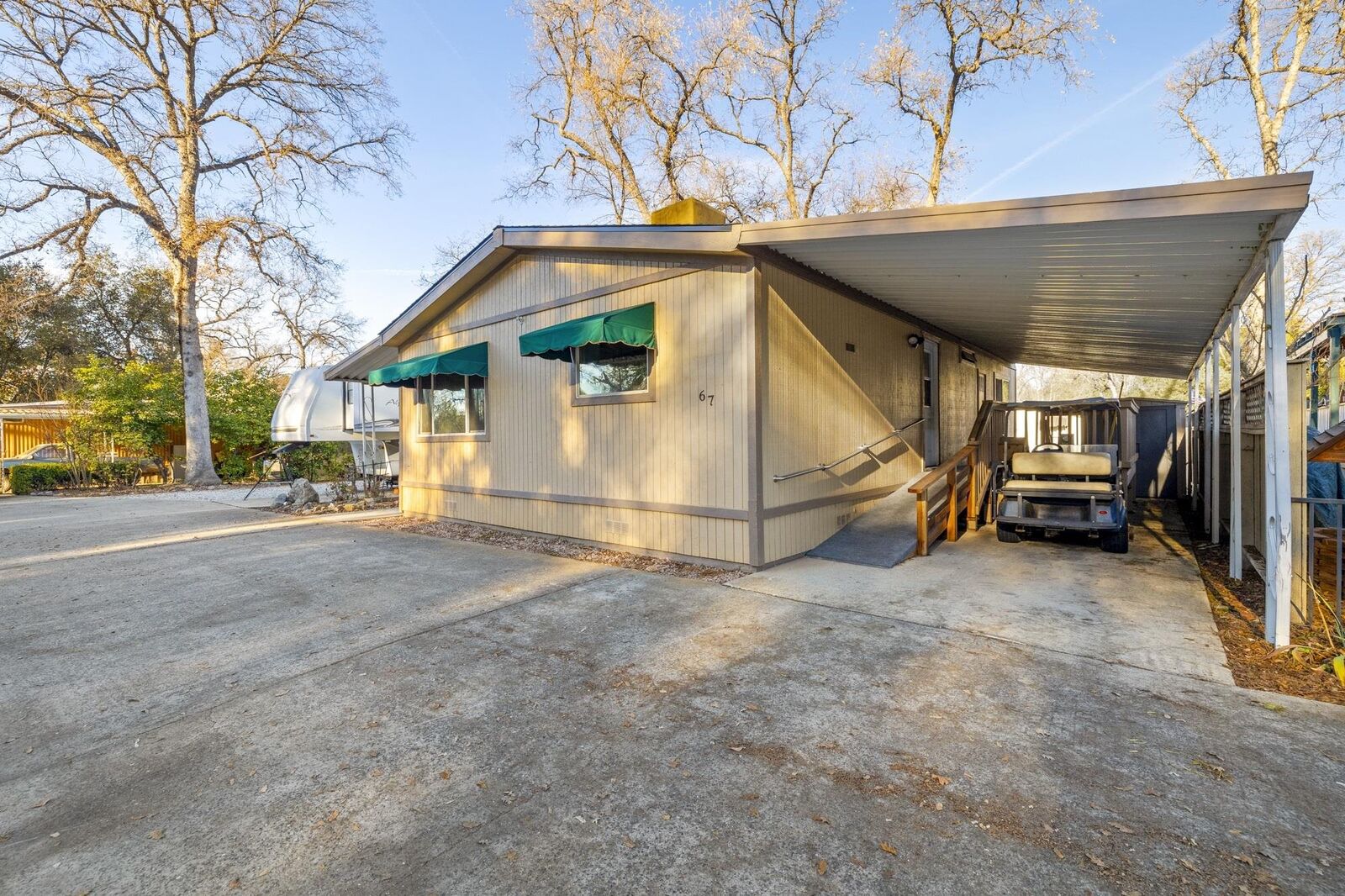 Property Photo: 14192 Tuolumne Road 67 CA 95370