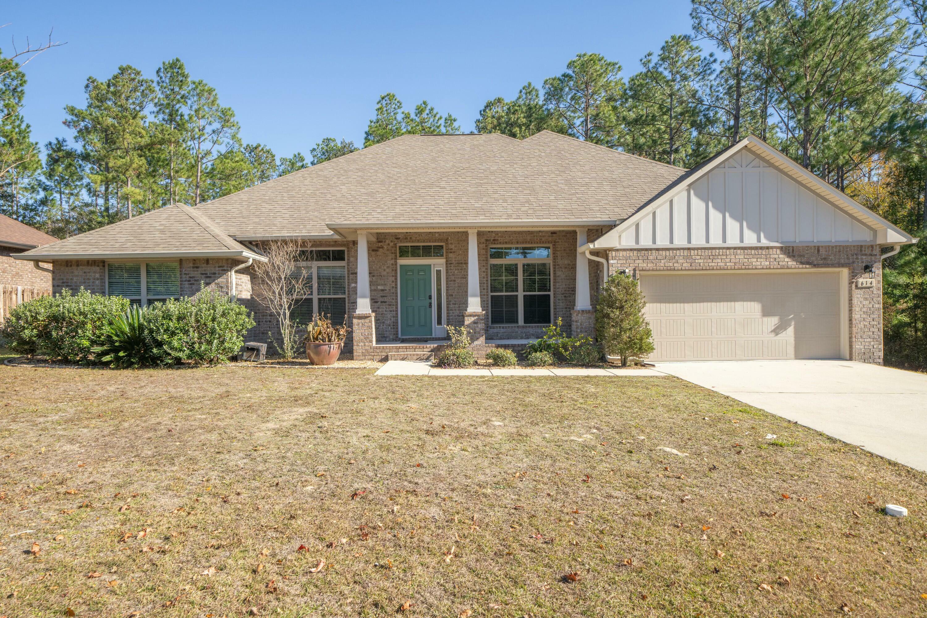 Property Photo:  614 Terrier Trail  FL 32536 