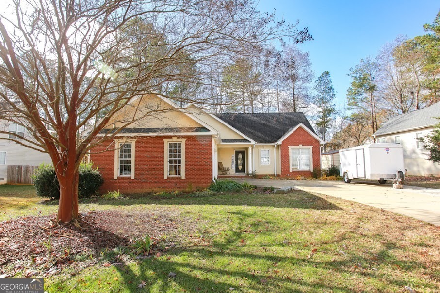 Property Photo: 705 Georgia Avenue S GA 30110